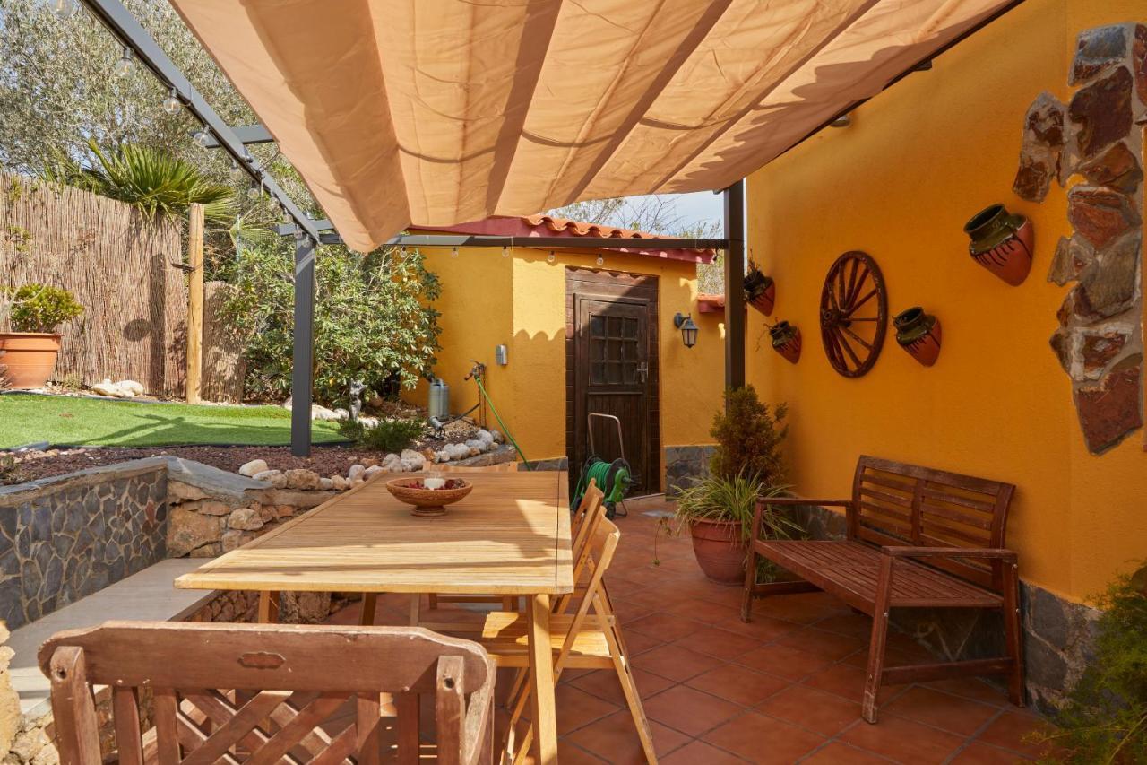 Amazing Vila Close To Sitges, Jacuzzi, Swimming Pool & Exellent Views Olivella Eksteriør billede