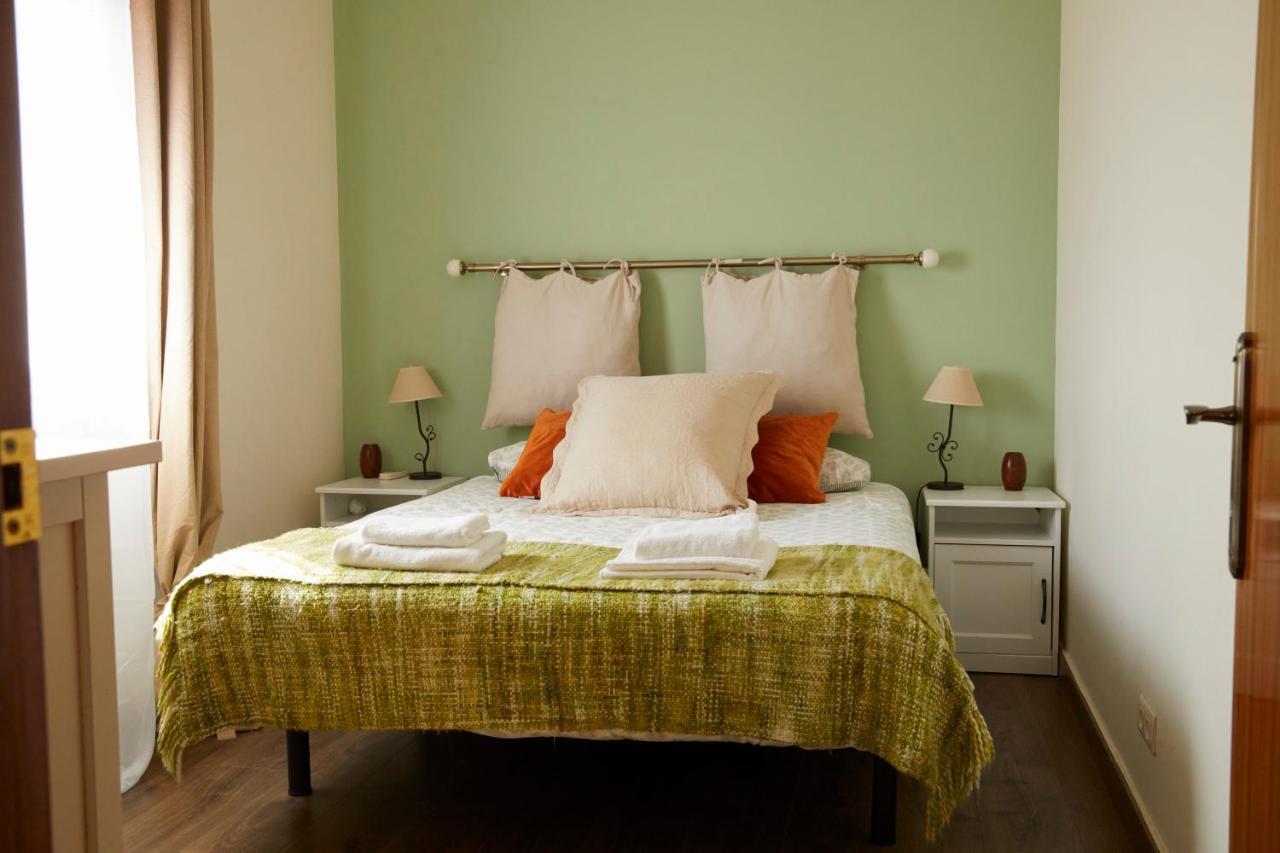 Amazing Vila Close To Sitges, Jacuzzi, Swimming Pool & Exellent Views Olivella Eksteriør billede