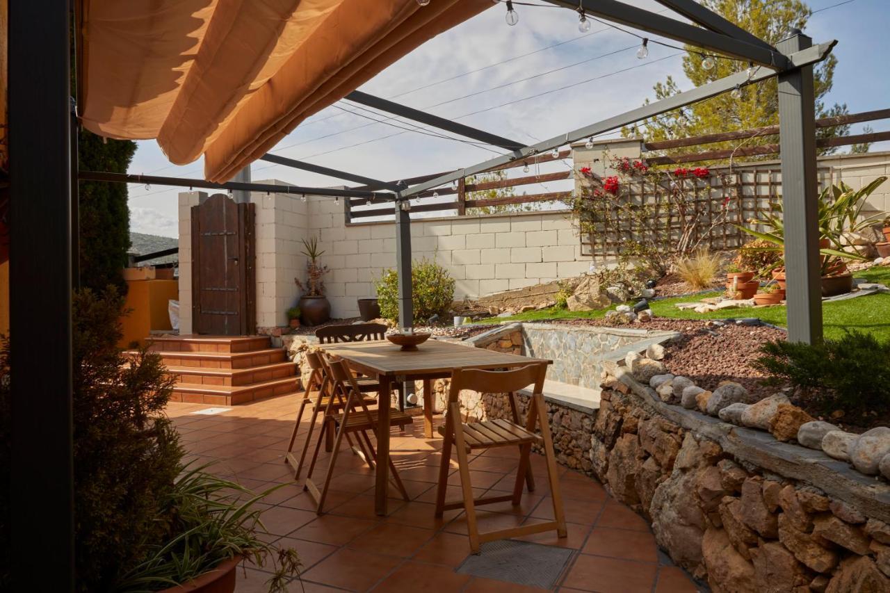 Amazing Vila Close To Sitges, Jacuzzi, Swimming Pool & Exellent Views Olivella Eksteriør billede