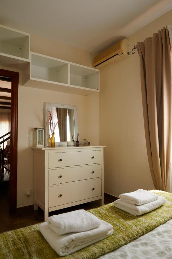 Amazing Vila Close To Sitges, Jacuzzi, Swimming Pool & Exellent Views Olivella Eksteriør billede