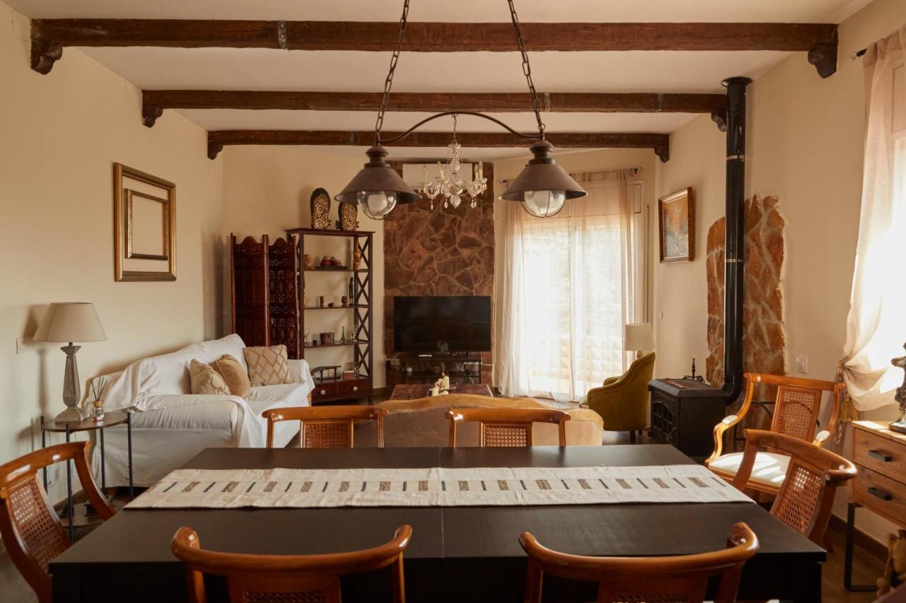 Amazing Vila Close To Sitges, Jacuzzi, Swimming Pool & Exellent Views Olivella Eksteriør billede