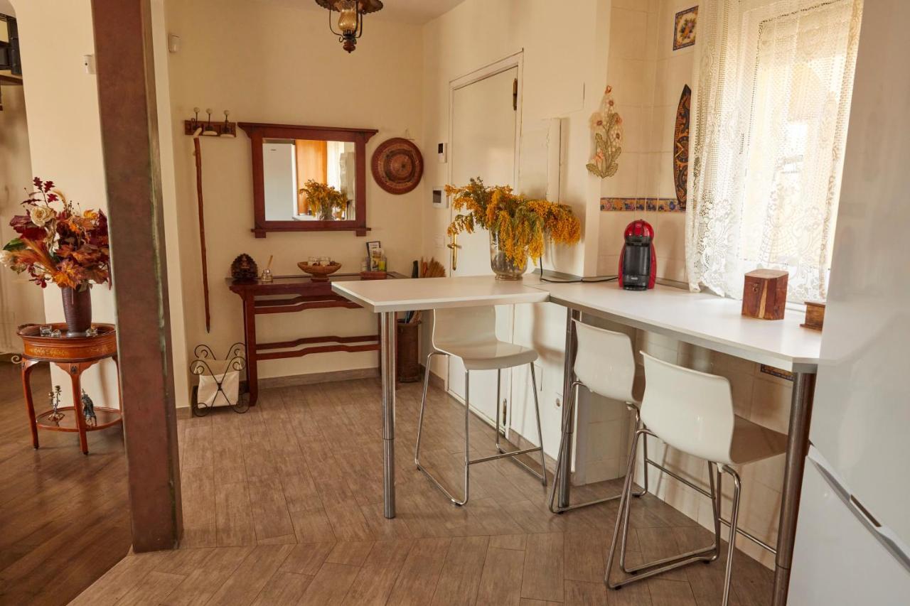 Amazing Vila Close To Sitges, Jacuzzi, Swimming Pool & Exellent Views Olivella Eksteriør billede