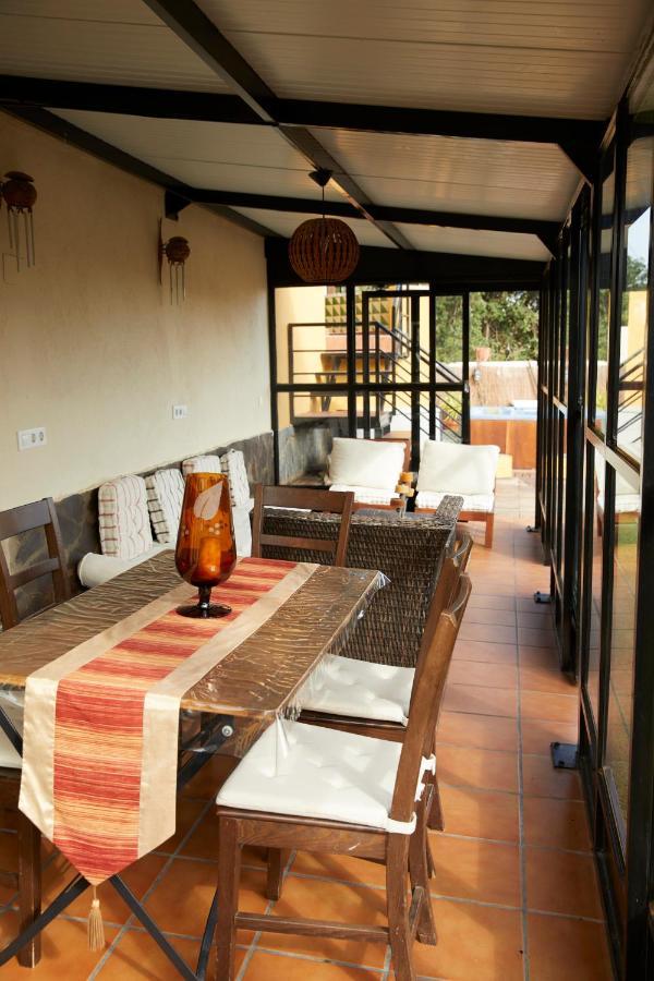 Amazing Vila Close To Sitges, Jacuzzi, Swimming Pool & Exellent Views Olivella Eksteriør billede